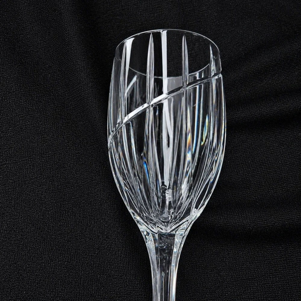 Mikasa Uptown Crystal Water Wine Goblets Set of 4 Clear Vertical Swirl Cut 9in